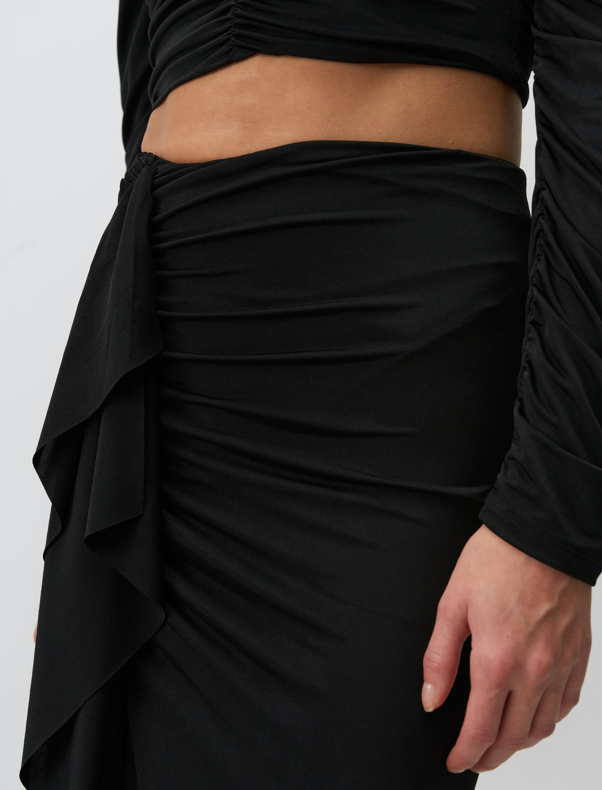 ZELOS SKIRT BLACK - ARETE READY TO WEAR